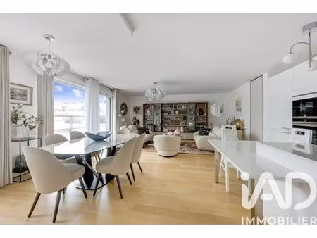 appartement de luxe de 5 pièces en vente à garches  île-de-france
