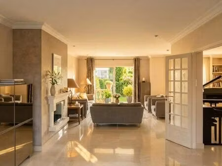 maison de luxe 4 chambres en vente à joinville-le-pont  france