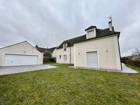 maison de 5 chambres de luxe en vente à gouvernes  france