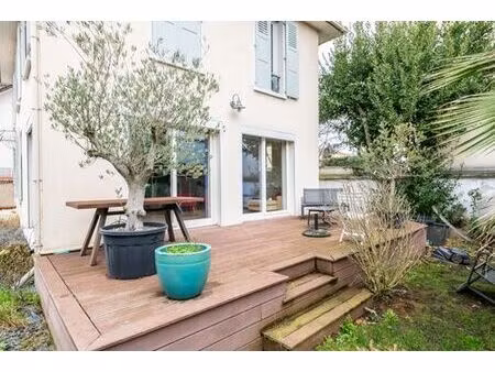 maison de 7 pièces de luxe en vente à joinville-le-pont  île-de-france