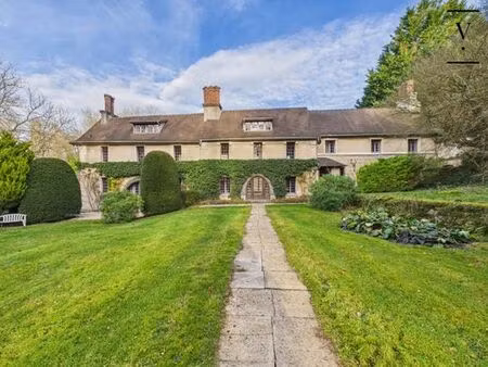 palais de 360 m² en vente condécourt  île-de-france