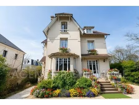 villa de luxe de 11 pièces en vente montparnasse  alésia  montsouris  france
