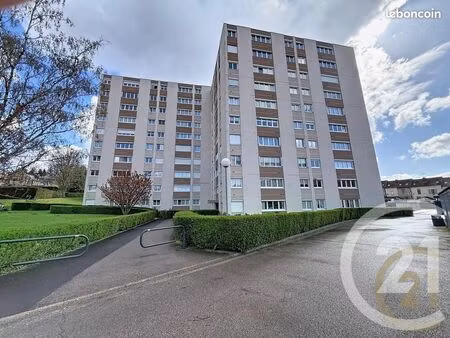 appartement 4 pièces 80 m²