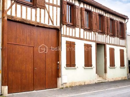 immeuble de 245 m² à loisy-sur-marne