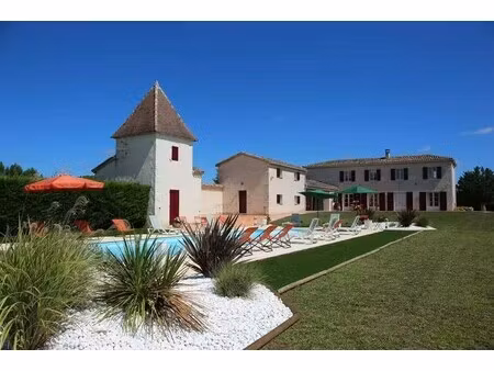 maison roquecor - 7 chambres - 242m²