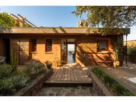 villa de luxe avec vue sur mer à vendre à saint-raphaël : 2 200 000 € | 94m²