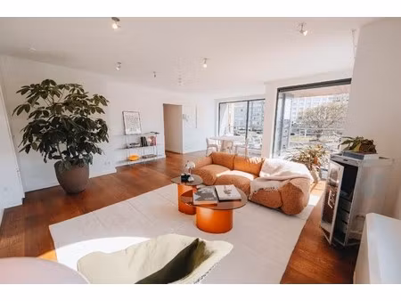 klassevol appartement met panoramisch zicht