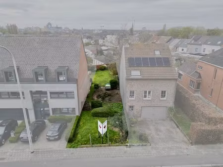 centraal gelegen bouwgrond voor een ruime gb!