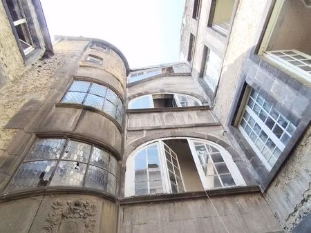 appartement 4 pièces 80 m²