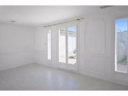 maison de 5 pièces de luxe en vente à calas  provence-alpes-côte d'azur