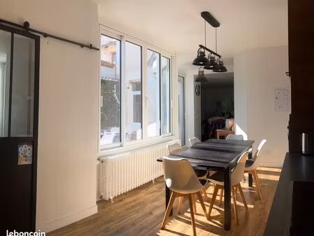 maison coup de cœur dans le bourg de saint benoit – 120 m² – aucun travaux