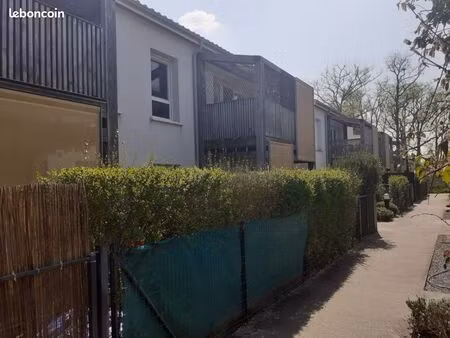 bel appartement de type 2 sur la commune de cadaujac