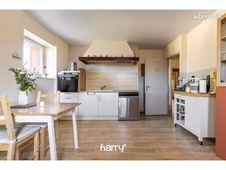 maison 8 pièces 200 m²