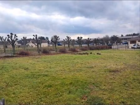 terrain constructible à saint-memmie