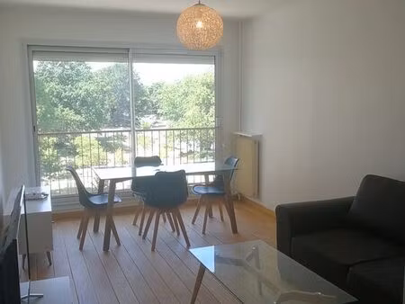 t2 - 53 m2 avec balcon