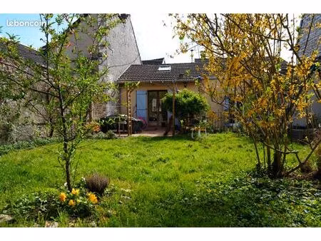 maison meublée au cœur de joigny