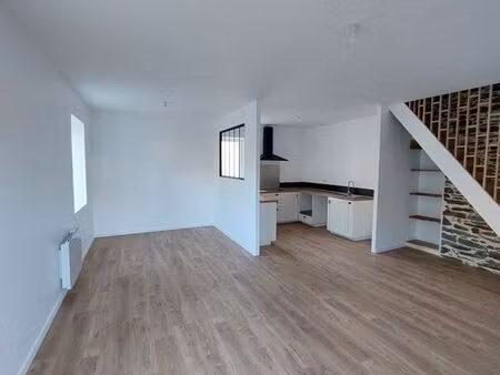 location t4 non meublée