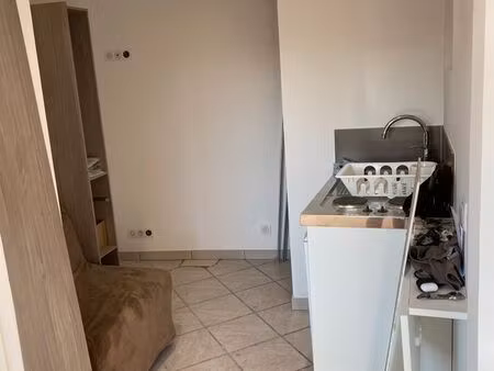 studio meublé 10m² la garde centre
