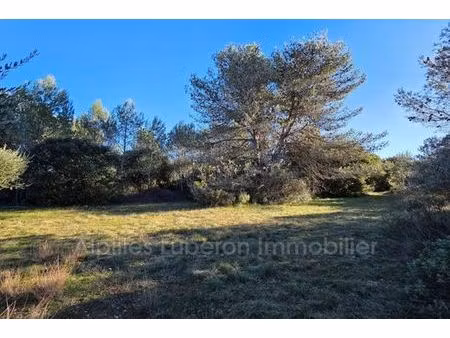 terrain de 2000 m2 en vente - eygalières  provence-alpes-côte d'azur