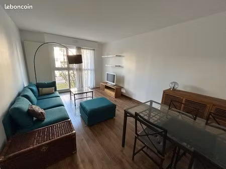 location beau t2 à la défense