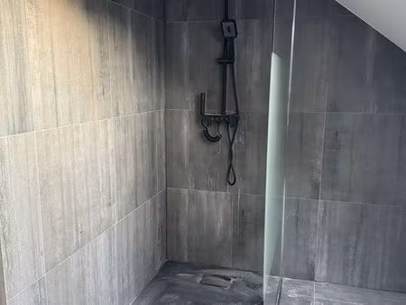 appartement 3 pieces refait a neuf