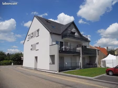 loue f3 centre marly