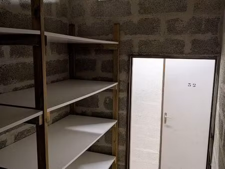 cave saine  aménagée et sécurisée de 4m² - secteur mémorial