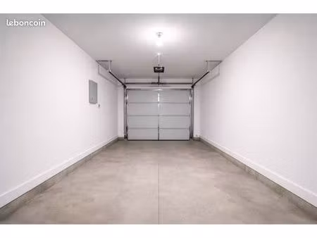 garage à louer hussigny