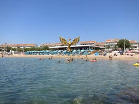 appartement de 4 pièces de luxe en vente à fréjus  france