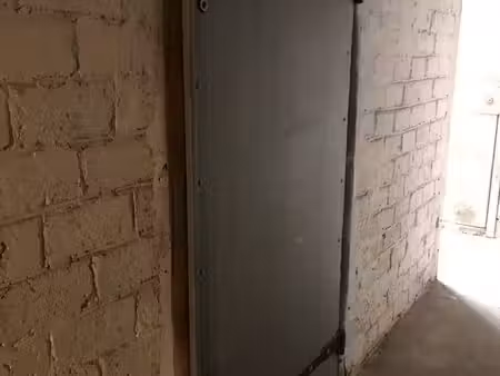 cave 19 m2 à louer 75016