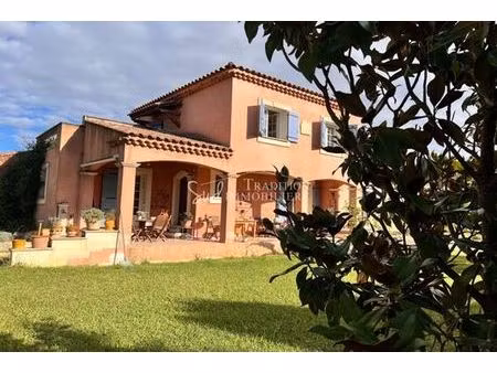 villa de luxe de 2 pièces en vente paradou  france