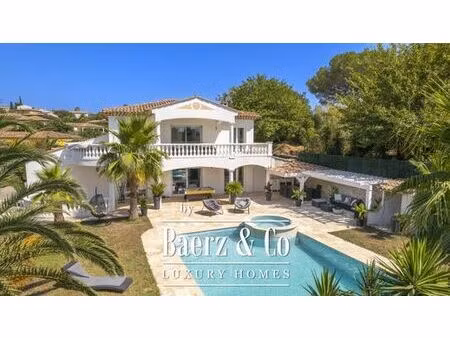 villa de 6 pièces de luxe en vente 83600  fréjus  provence-alpes-côte d'azur