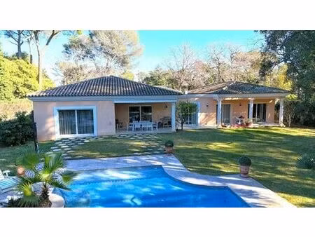 villa de 7 pièces de luxe en vente saint-raphaël  provence-alpes-côte d'azur