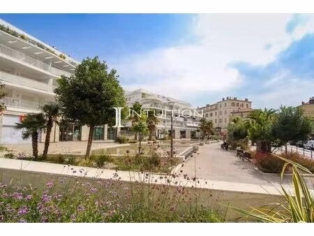 prestigieux immeuble de rapport en vente à cannes  provence-alpes-côte d'azur
