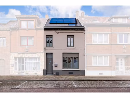 huis te koop in quaregnon met 2 slaapkamers