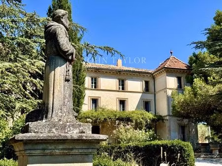 prestigieux château de 821 m2 en vente - saint-saturnin-lès-apt  provence-alpes-côte d'azu