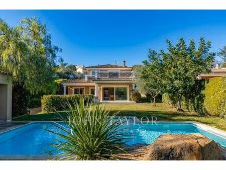 villa de 6 pièces de luxe en vente antibes  france