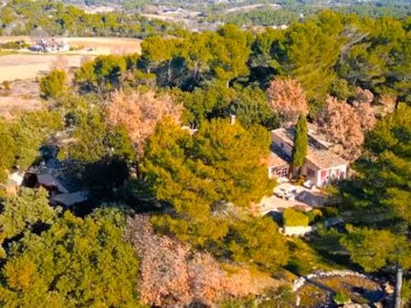 maison de luxe en vente à grambois  france