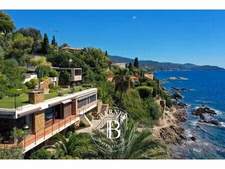villa de 6 pièces de luxe en vente le lavandou  provence-alpes-côte d'azur