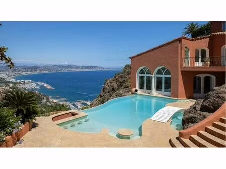 villa de luxe de 8 pièces en vente théoule-sur-mer  provence-alpes-côte d'azur