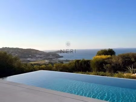 villa de luxe de 7 pièces en location grosseto-prugna  corse