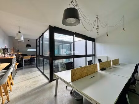 bureau de prestige de 210 m2 en location - lille  france