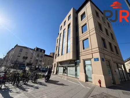 bureau prestigieux de 200 m2 en location - nancy  france