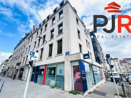 bureau prestigieux de 222 m2 en location - nancy  france