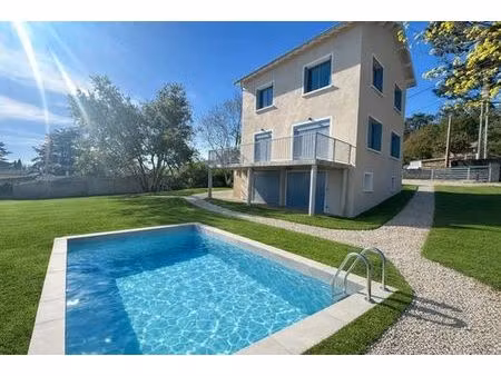 maison de 4 chambres de luxe en location à saint-cyr-au-mont-d'or  auvergne-rhône-alpes