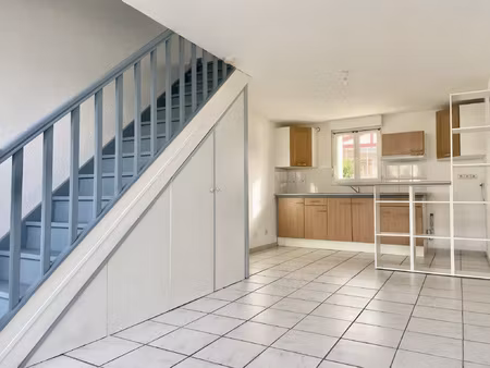 appartement t2 en duplex secteur beausoleil