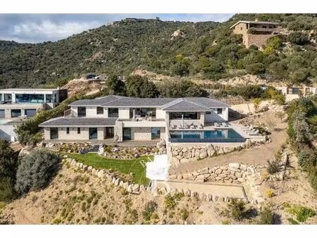 villa de luxe en location porto-vecchio  corse
