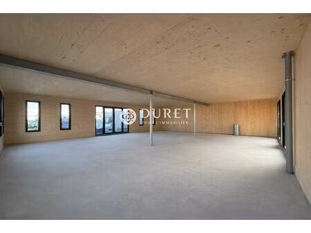 bureau prestigieux de 157 m2 en location - montaigu  france
