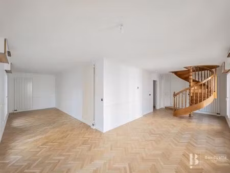 appartement de luxe de 106 m2 en location temple  rambuteau – francs bourgeois  réaumur  p