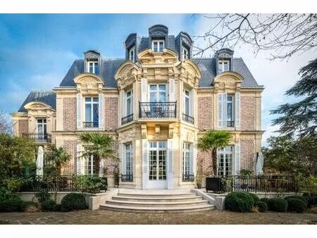 maison de luxe de 900 m2 en location croissy-sur-seine  île-de-france